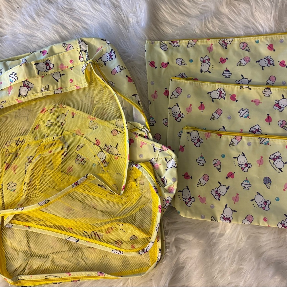 Pochacco Travel Organizer Set - Yellow